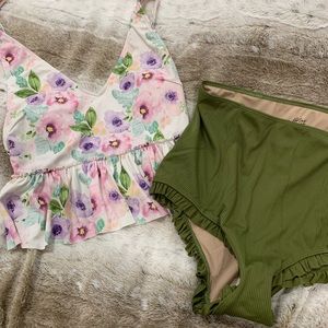 Kortni Jeane swim set size medium